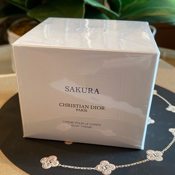dior sakura body cream - Main Image